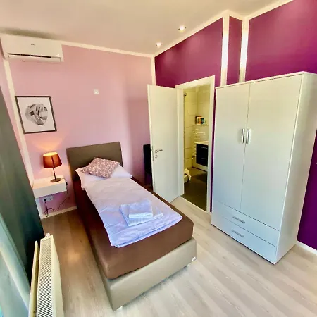 Apartment Business Near Neuss/düsseldorf Korschenbroich