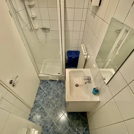 Business Near Neuss/düsseldorf Apartment Korschenbroich