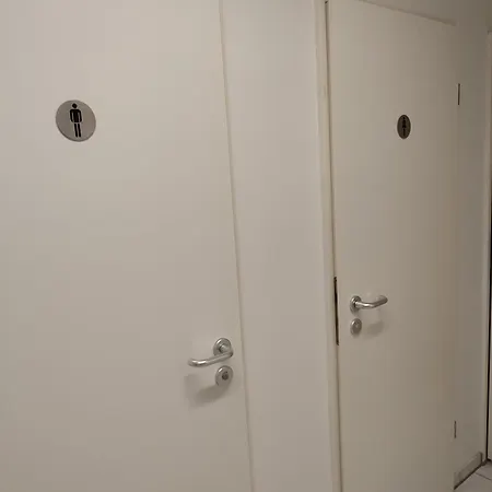 Business Near Neuss/duesseldorf *