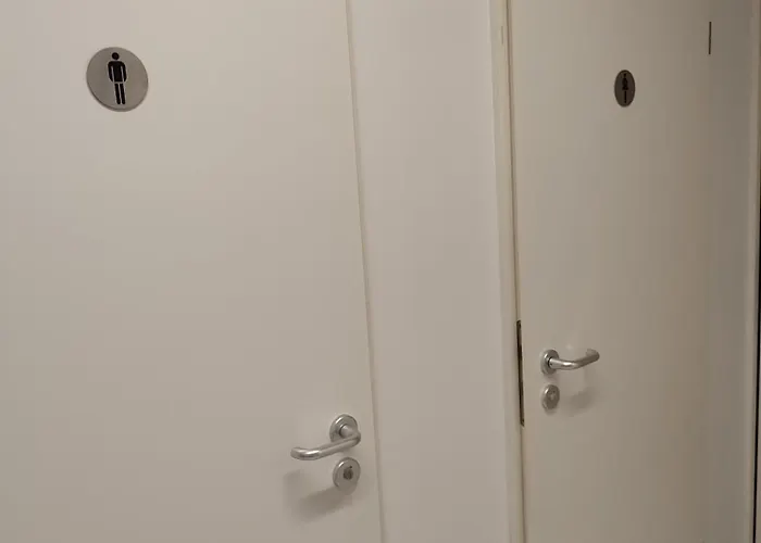 Business Near Neuss/duesseldorf *